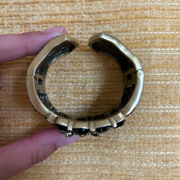 Heidi Daus red & black rhinestone floral flower motif bracelet / cuff - Picture 4 of 7